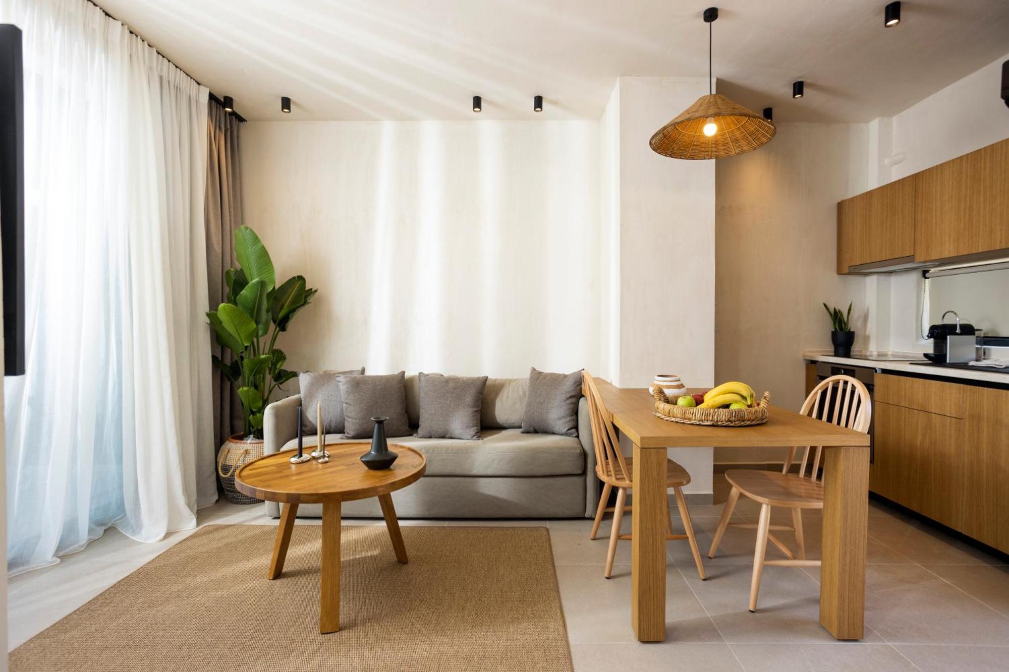 Pnoes Luxury Suites Paliouri Exteriér fotografie