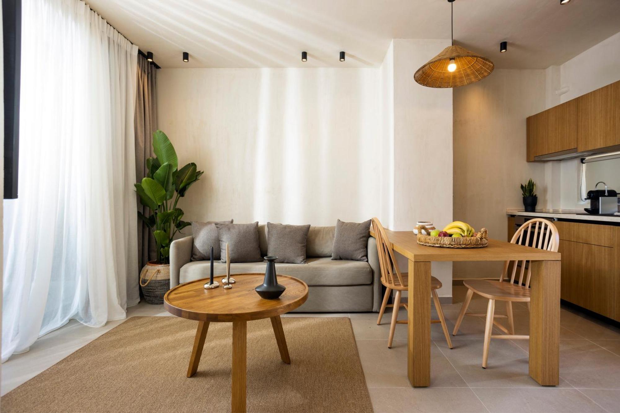 Pnoes Luxury Suites Paliouri Exteriér fotografie